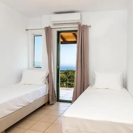 Hilltop Kefalonia أرغوستولي